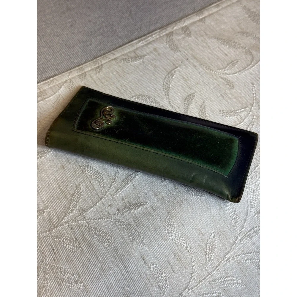 Vintage Green sunglass case dual-snap visor design. Leather With Silver Tone MCM